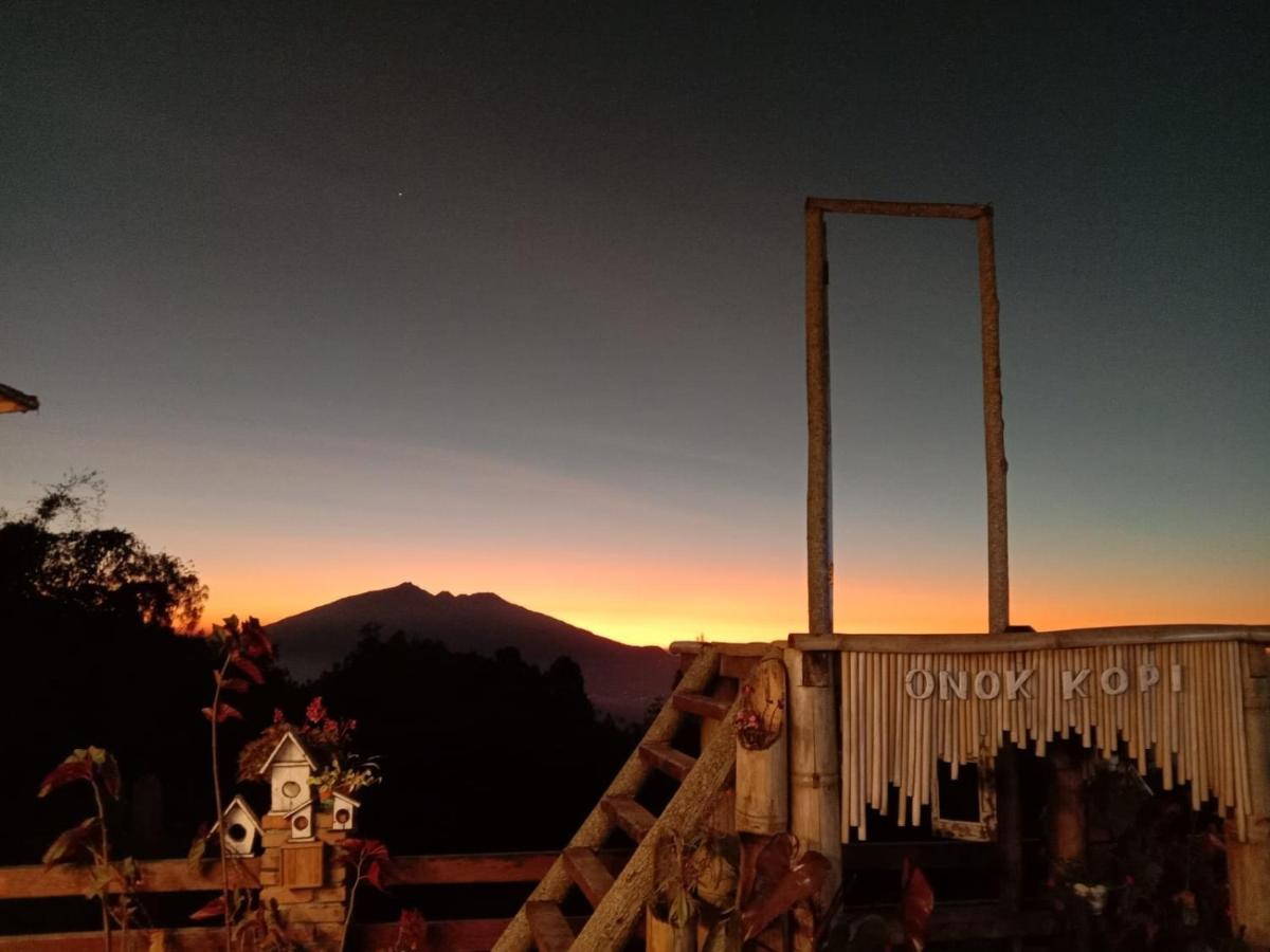 Ecobromo Apartment Pasuruan Bagian luar foto