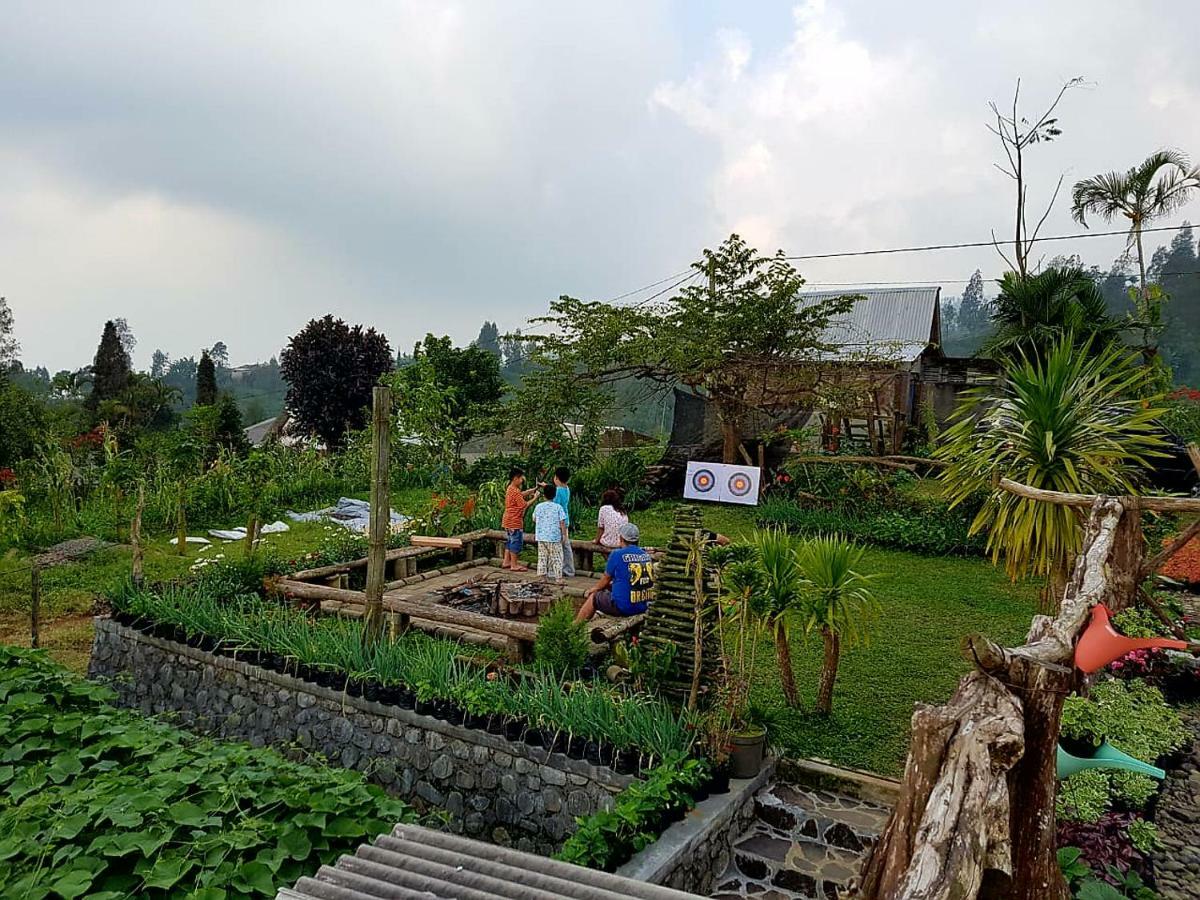 Ecobromo Apartment Pasuruan Bagian luar foto